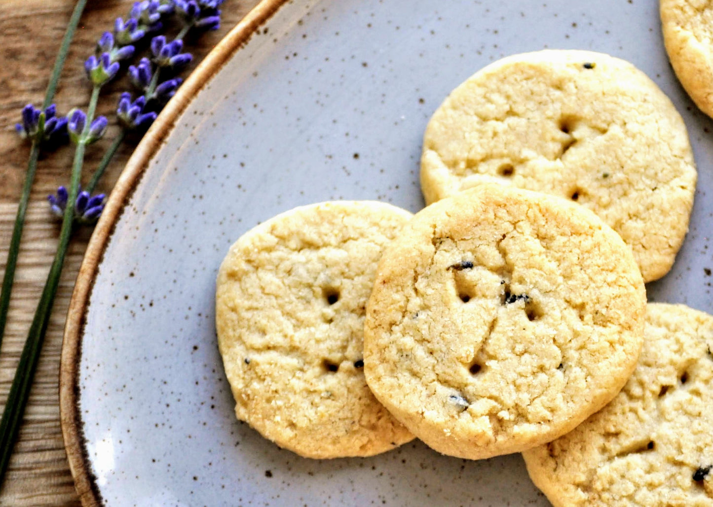 Lavendel-Shortbread (vegan möglich)